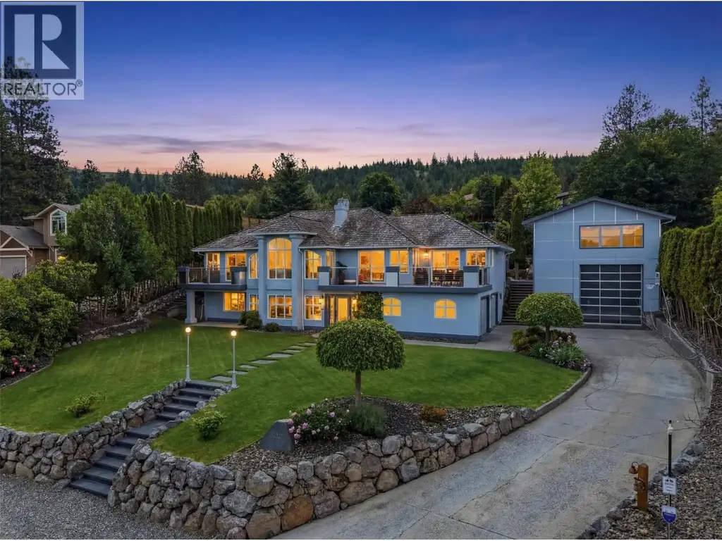 2015 High Country Boulevard, Kamloops